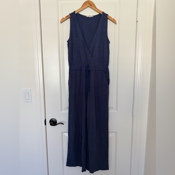 Bridge & Burn Navy Pinstripe Wide Leg Jumpsuit | V-Neck Drawstring | Comfy Chic - Picture 1 of 10